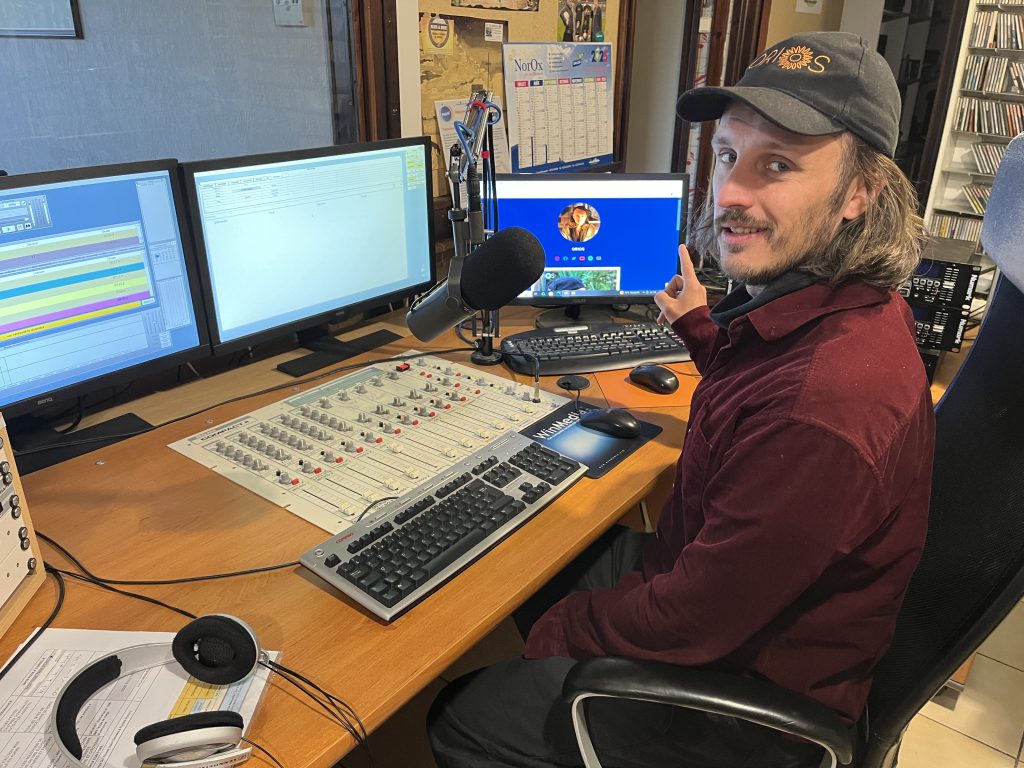 Orios, auteur-compositeur originaire de Vitry-en-Artois