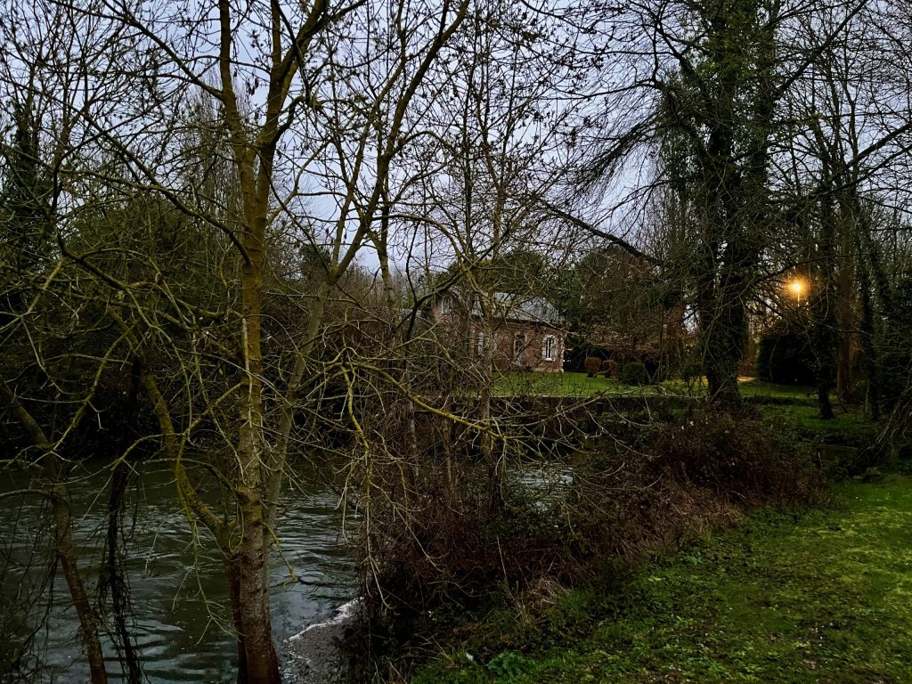 L&rsquo;Eure sonne : Les sons de l&rsquo;Eure et d&rsquo;une église en Normandie