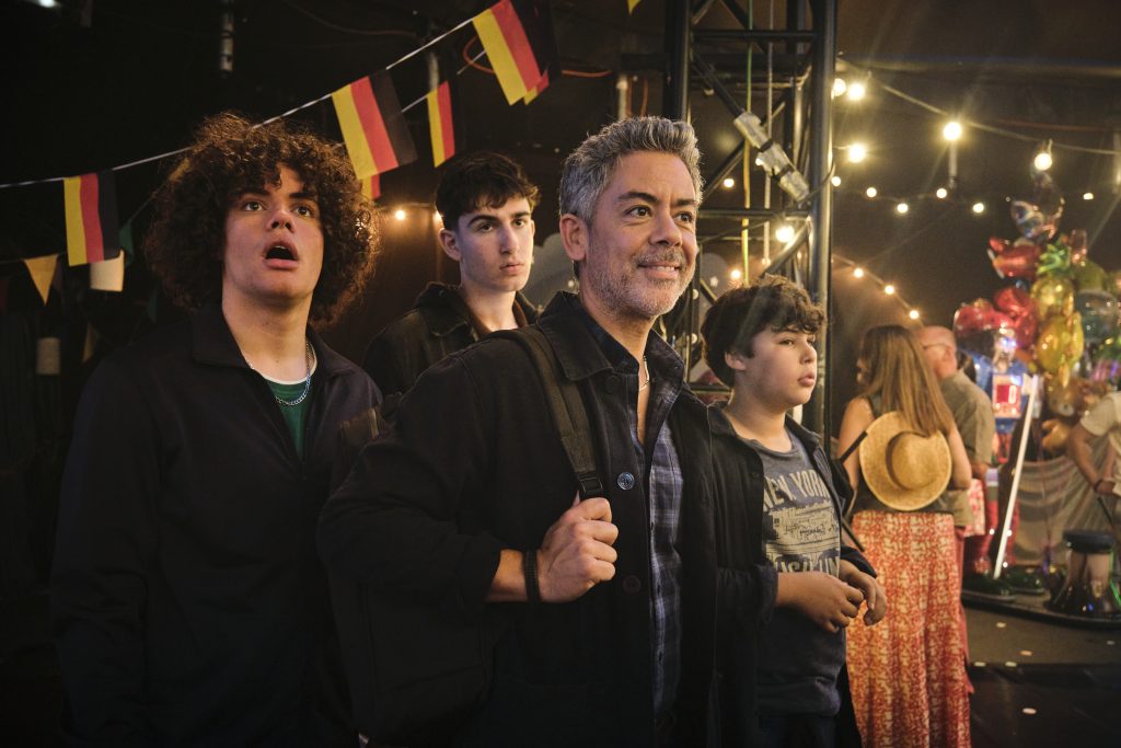 Les équipes du film Deviens génial et De la comédie française